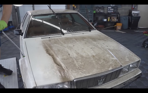 洗車 マセラティ