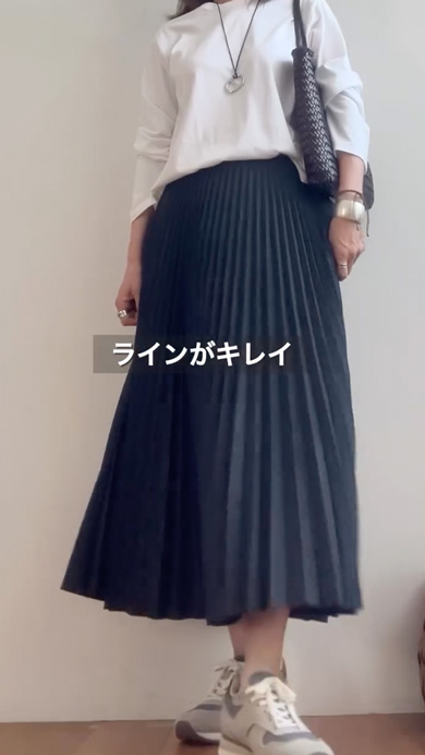 UNIQLO-Cのプリーツスカート着回しコーデ