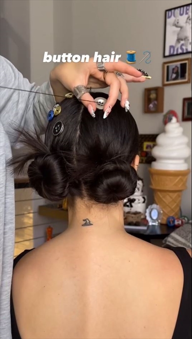 ボタンをヘアアクセに