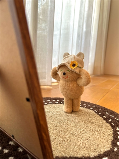 ぬいぐるみ作家・ノナ子さんの「お気に入りの帽子がうれしいぬいぐるみ」