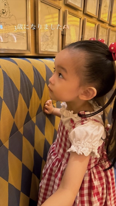 3歳の誕生日を迎えた板野友美の娘