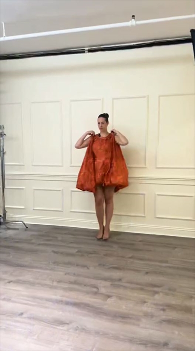 トランスフォームするドレスがすてき