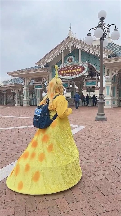 動きまで完璧な「モンスターズ・ユニバーシティ」のナメクジコス