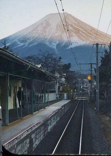 富士山へ向かう電車