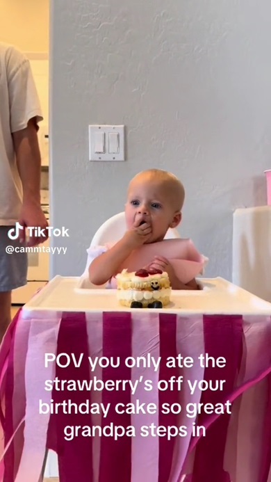 赤ちゃんとひいおじいちゃん