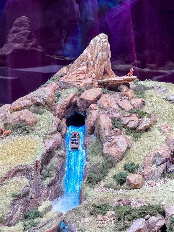 アトラクション模型