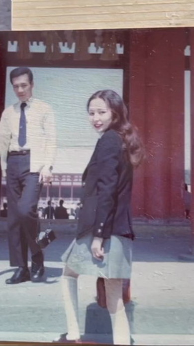 そっくりな祖母と孫