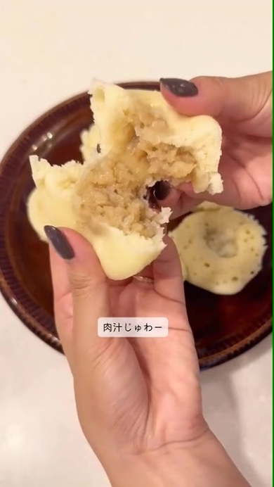 肉まんの画像
