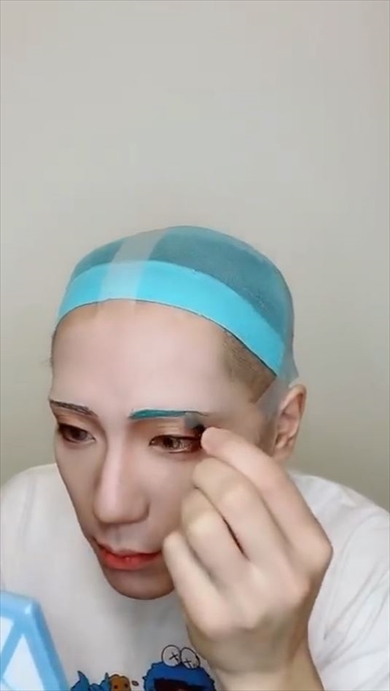 ツイステのフロイド・リーチのコスプレ