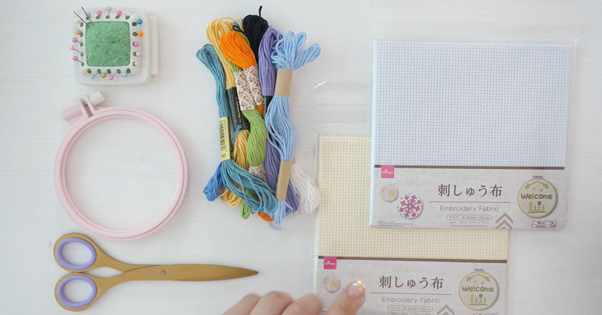 「発想力すごすぎ」　100均材料で“ちいかわキーホルダー”を作ったら……　簡単にできる“推し刺しゅう”が参考になる！（1/3） | ライフスタイル ねとらぼ