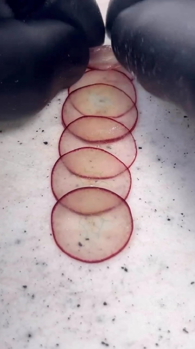 ぶどうで作るバラ