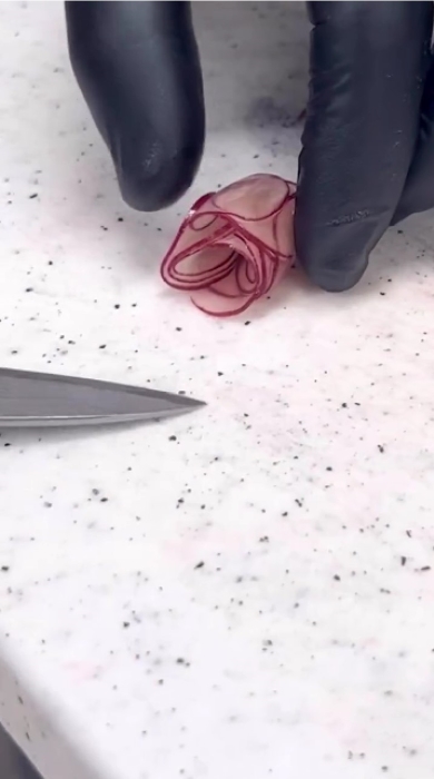 ぶどうで作るバラ