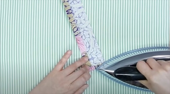 3回縫うだけのダブルメガネケース