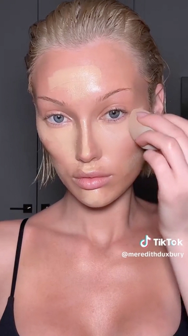 ハロウィーン メイク術