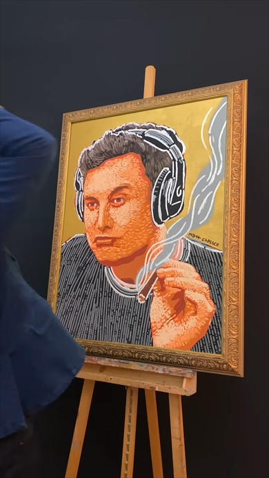 リズミカルに絵の具を置いてイーロン・マスクの絵を描く動画