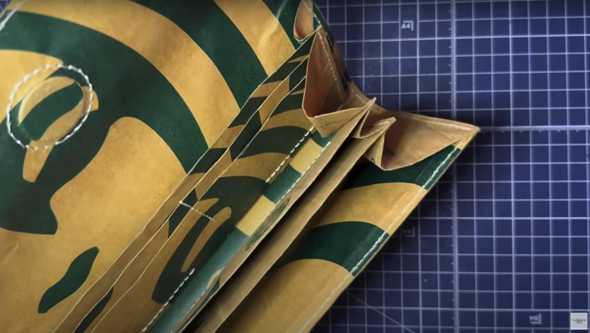 蛇腹もきれいに開きます