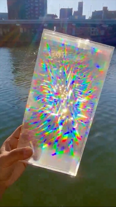 踊り水光スペクトラムきれい