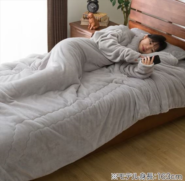 ニトリのスマホ毛布がすごい