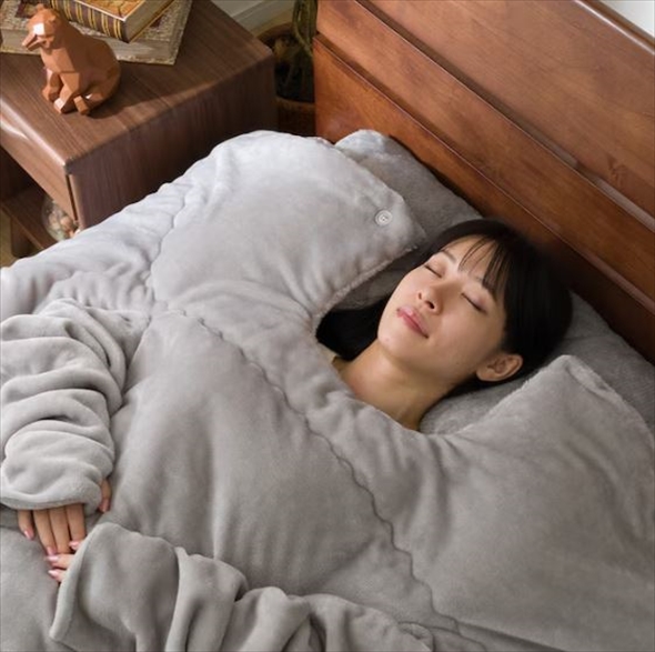 ニトリのスマホ毛布がすごい