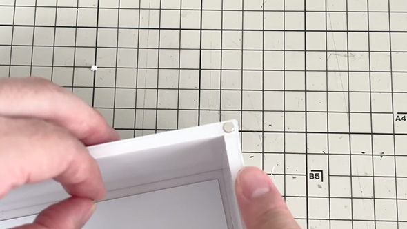 100均の材料で作れるディスプレイケース