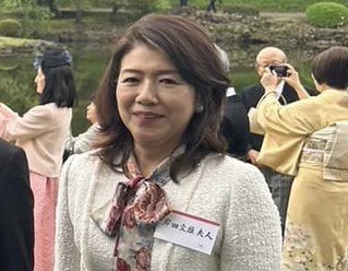 天皇皇后両陛下 愛子さま