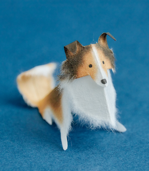 和紙製のシェットランドシープドッグ