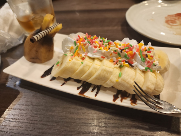 イルカのバナナデザートの実物