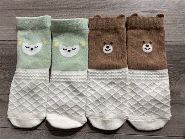 西松屋で3足199円の靴下