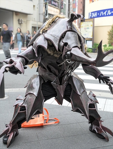 本格的すぎるカブトムシのコスプレ