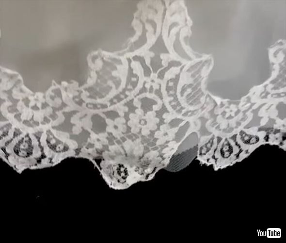 ヴィンテージのウエディングドレスを修繕