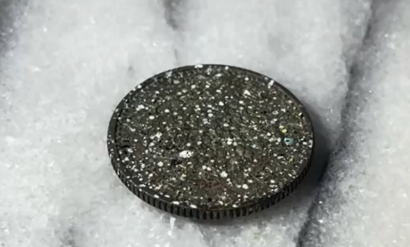 100円をピカピカに01