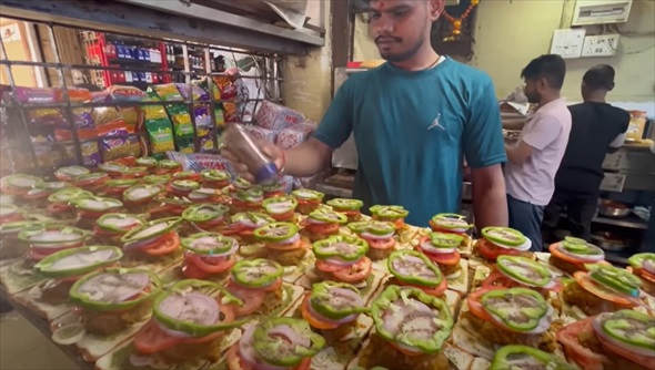 インドのサンドイッチの作り方がすごい