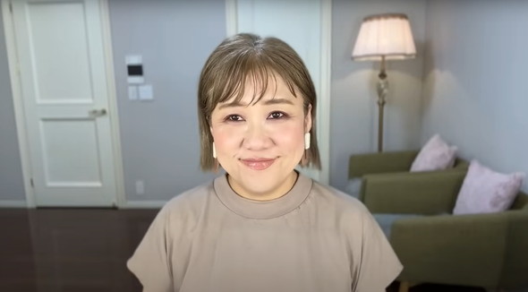 プチプラコスメでデパコス級メイク