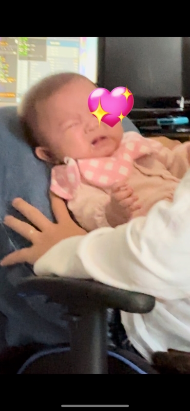 赤ちゃんの表情の変化