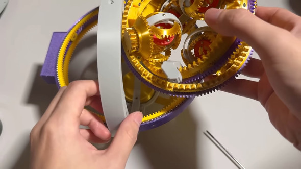 差動機構その1とその2、3軸回転体を合体させる