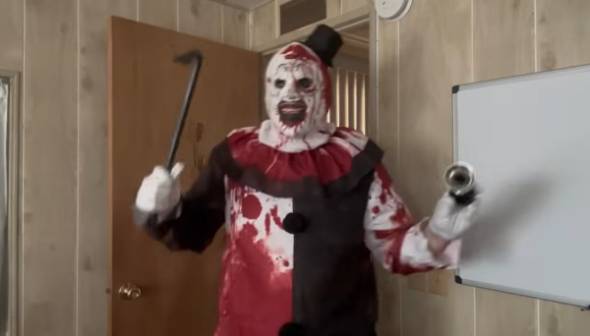 ホラー映画のありがち展開が一転