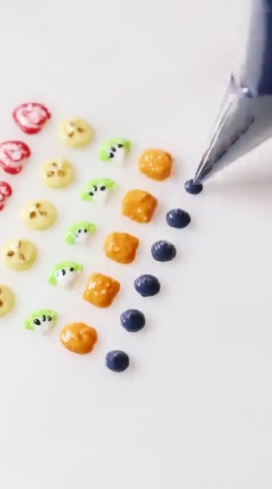 アイシングクッキーでアサイーボウル