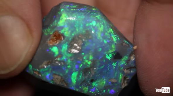 オパールの研磨