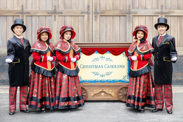 アカペラを披露してくれる「クリスマスキャロラーズ」