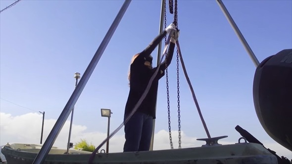 港で沈みかけていたヤマハ和船を妻がレストアしたら