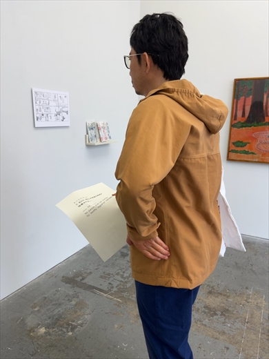 リアルな中年男性の立体作品