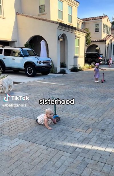 末っ子ちゃんがスクーターで転倒