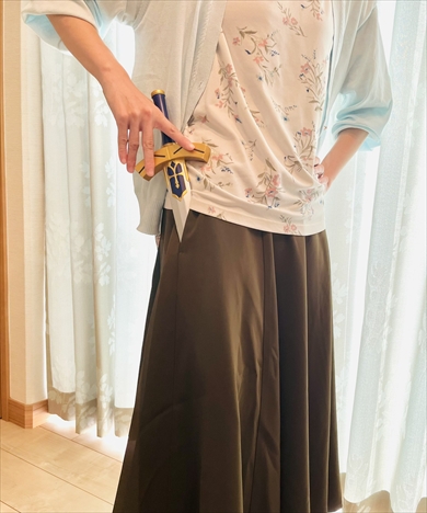 オージャカリバーを収納できるスカート