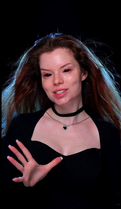 ハイクオリティーな蜘蛛メイクが衝撃的