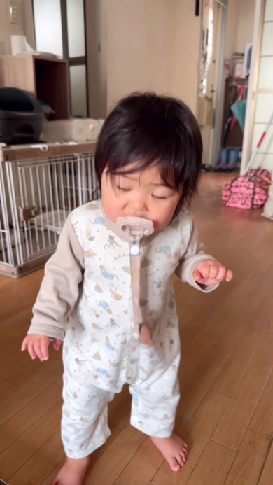 1歳 娘 おむつ 持ってきて お願い 持ってきてくれた 反応 賢い 赤ちゃん