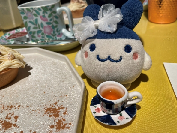 ぬいぐるみとご飯