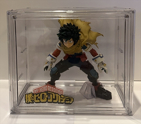フィギュアにぴったりのダイソー「透明コレクションケース」