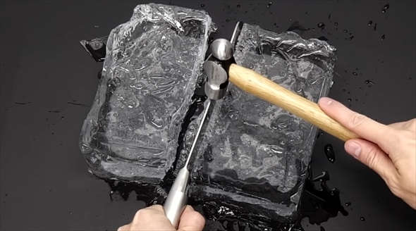 透明な氷の作り方