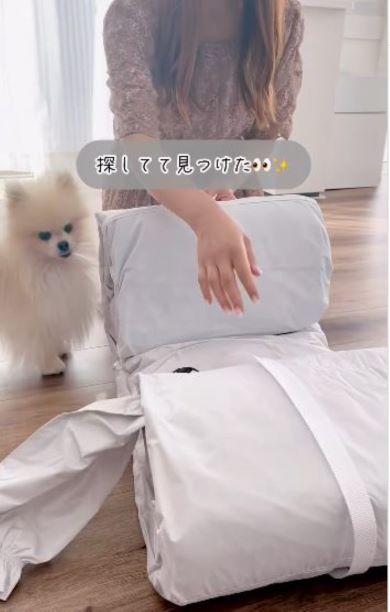 空気を入れる前の遊具