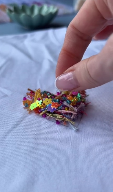 糸くずとスパンコール